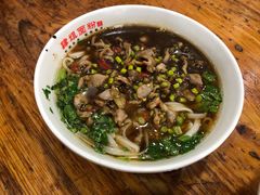 酸辣鸡杂粉-肆姐面粉馆(坡子街店)