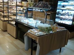 面包甜点陈列柜-85度C(株洲新华西店)
