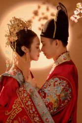 -钟爱一生婚纱摄影旗舰店