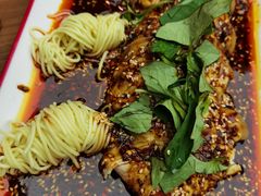 -有红鸡毛店·川菜(建设路店)