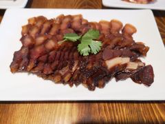 风味咸蹄髈-臭桂鱼儿特色餐厅(朝晖七小区北区店)