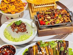 -锅哥东北铁锅炖(幸福店)