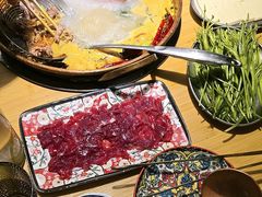 -洱火云南酸菜牛肉火锅(石景山当代商城店)