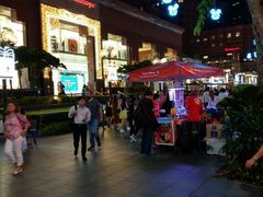 路口-詹爷爷乌节路街头冰淇淋