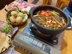 -黔有有贵州酸汤夺夺粉火锅(五味十字店)
