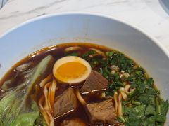 -康师傅私房牛肉面(申虹店)