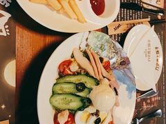 -刀叉遇上筷子中西融合餐厅(成都道店)