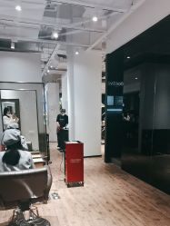 -Air Plus 美发沙龙