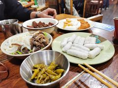 -东镇老火锅(长春路首店)