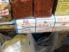-瓦洛洛传统市场
