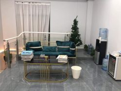 -茶发Salon·烫发染发理发