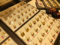 -老庙黄金(龙之梦购物公园店)