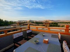 -敦煌山庄摘星阁