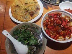 -大众跷脚牛肉馆·非遗传承单位(峨眉山店)