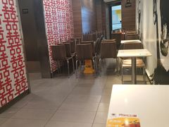 大堂-麦当劳(田林好又多店)