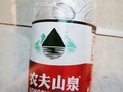 农夫山泉矿泉水-百品聚旋转火锅(号外店)