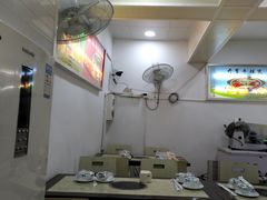 大堂-重庆鸡公煲·嘟享吃(林科大店)