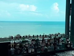 -瑰丽酒店·海吧·天际下午茶·现场DJ·天台酒吧