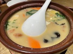 京城酥肉锅-四季民福烤鸭店(西单华威约饭街店)