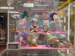 -泡泡玛特POPMART(蓝色港湾店)