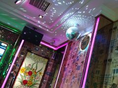 -麦度量贩式KTV(中联广场店)