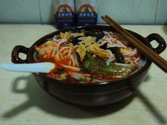 -丽丽三鲜螺蛳粉(田林路店)