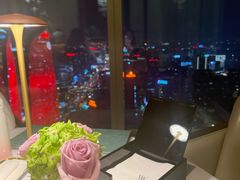 -运·中餐厅(成都华尔道夫酒店)