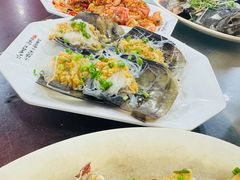 -岛中岛·海鲜大排档·万宁老字号(东澳店)