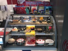 -DQ·蛋糕·冰淇淋(龙湖狮山天街店)