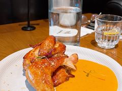 -Two Birds One Stone·一石二鸟(诚品生活店)