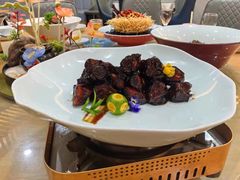 -新天明砂锅鱼头煲