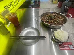 -蓉三少冒烤鸭·四川小吃集(北京首店)