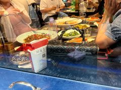 -川流不息·地道川菜·小龙虾(松东路店)