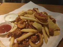 -MARU玛露音乐餐厅(大学路店)
