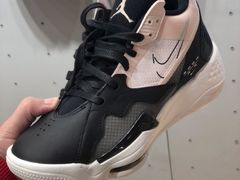 -NIKE品牌体验店(北京蓝色港湾店)