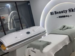 -小乐化妆美甲半永久培训学校