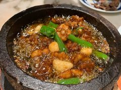 石锅杭椒牛蛙-桂满陇-西湖船宴(西单大悦城店)