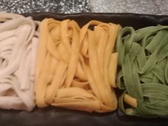 -九鼎轩脆毛肚火锅(邗江万达店)