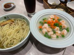 一打鲜虾鱼汤面-康师傅私房牛肉面(马泉营奥莱店)