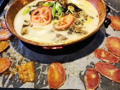 -哈吱喂丽江火塘·牦牛火锅(五一街店)