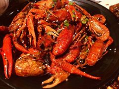 -巴厘龙虾·榜首油焖大虾(音乐学院·沿江酒馆店)
