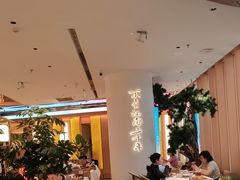 -桂满陇·手作小笼包&江南叫花鸡(中山公园店)