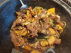 -东北人家铁锅炖(水岸帝景店)