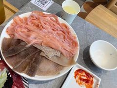 -八一路好吃街(雨田商务大厦店)