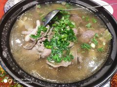 -谢老五跷脚牛肉·非遗传承店