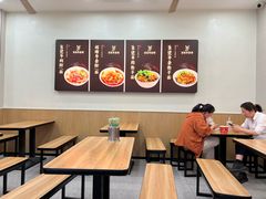 -江三王记牛杂馆(总店)