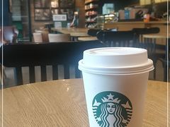 -星巴克(洛阳中州路王府井店)