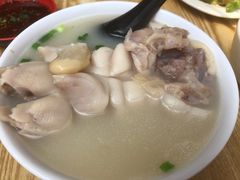 -雷祖芳老妈蹄花店