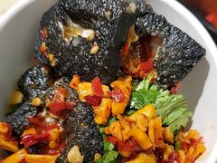 -黑色经典臭豆腐·湖南特产(步行街店)