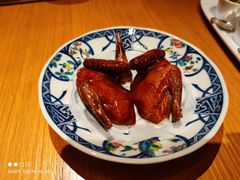 脆皮乳鸽-新荣记(西溪湿地店)